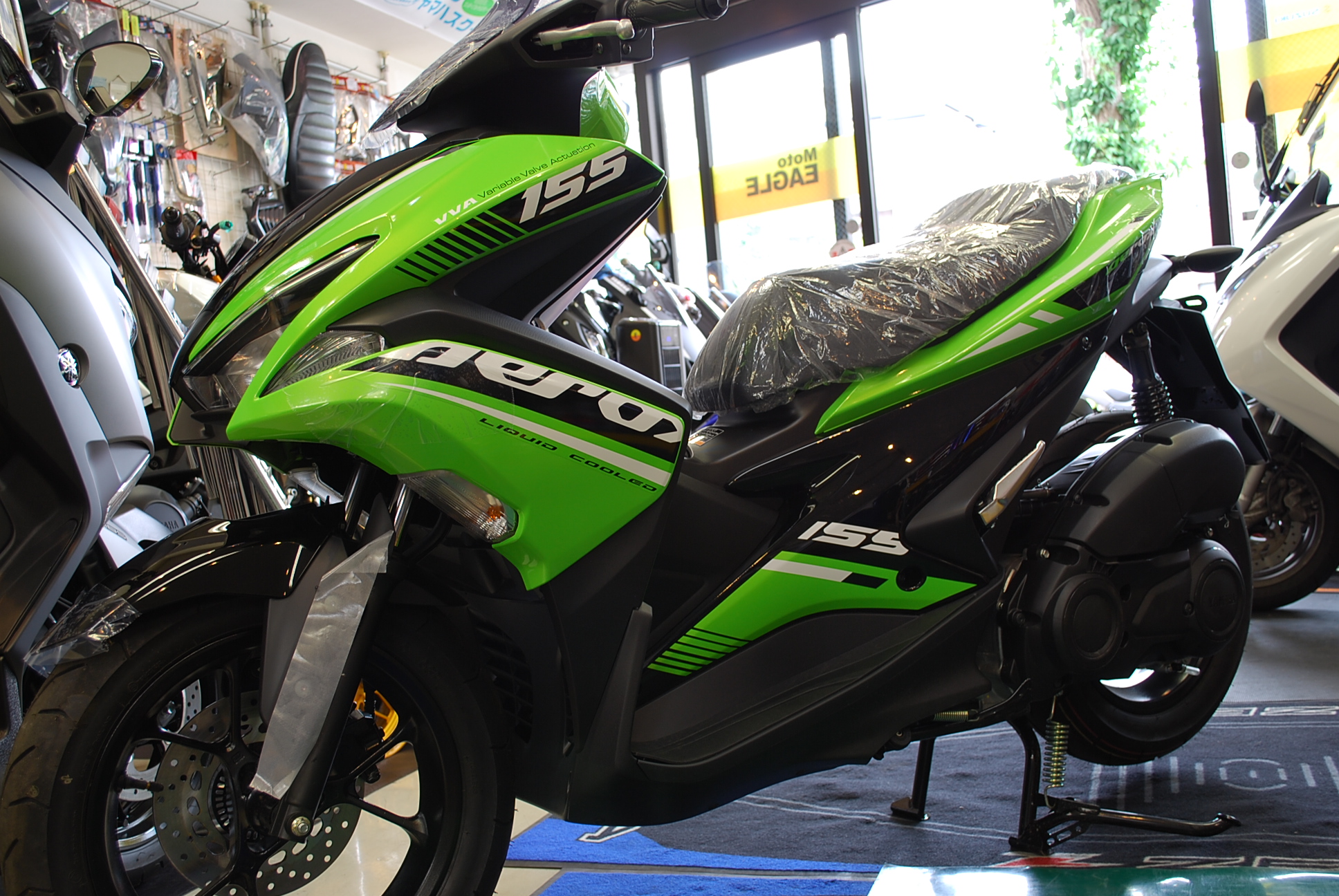 エアロックス　N-MAX　ヨシムラ 011